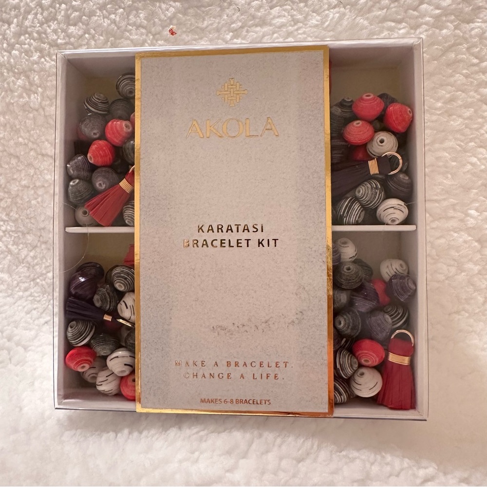Akola Karatasi Bracelet Kit